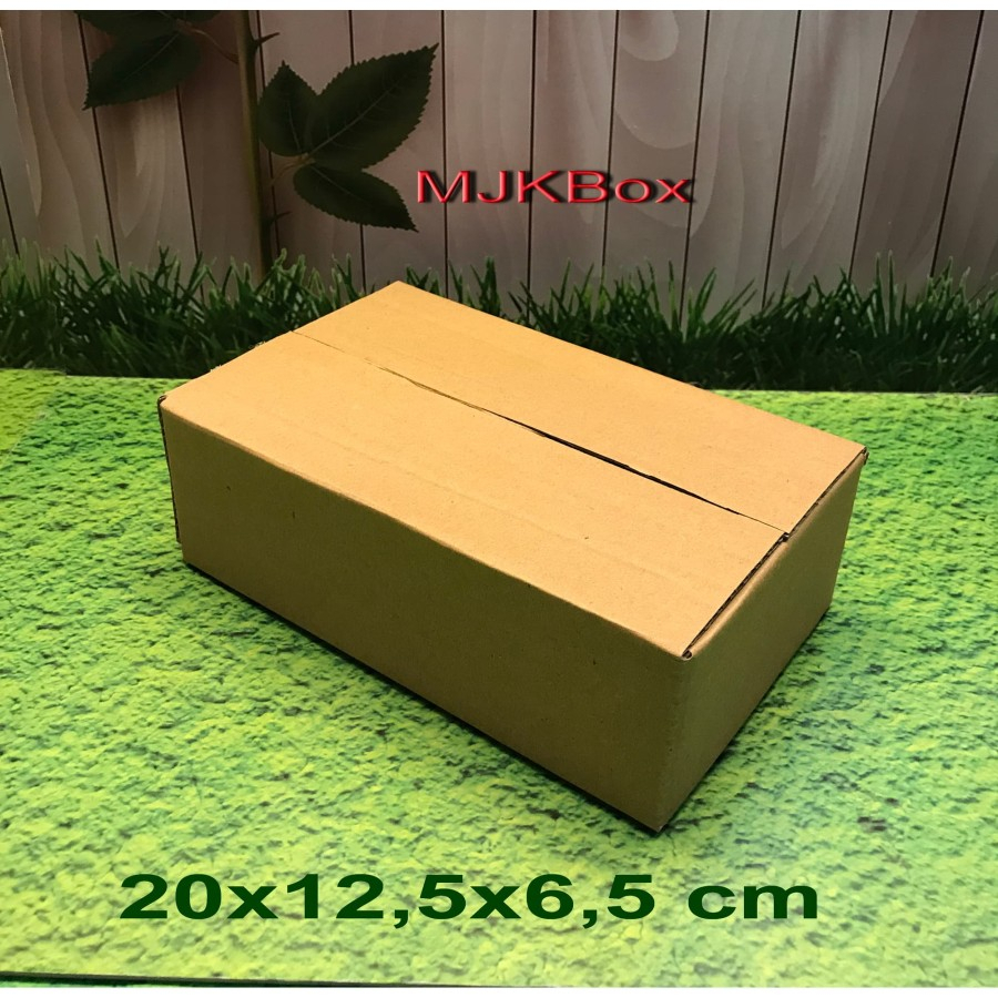 

Kotak Kardus karton Uk. 20x12,5x6,5 cm......Single wall MODEL INDOMIE