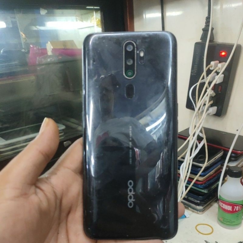 oppo a5 2020 minus lcd baca  deskripsi!!!