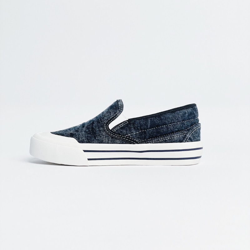 SIDSNEAKS Sepatu Slip On Pria Exelas Hugo Denim Wash Blue Stripe