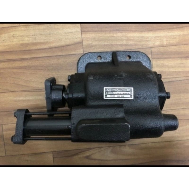 POWER TAKE OFF PTO MITSHUBISHI FUSO GANJO 220 PS M8-3/PTO ASSY GANJO 6D16T TM M8