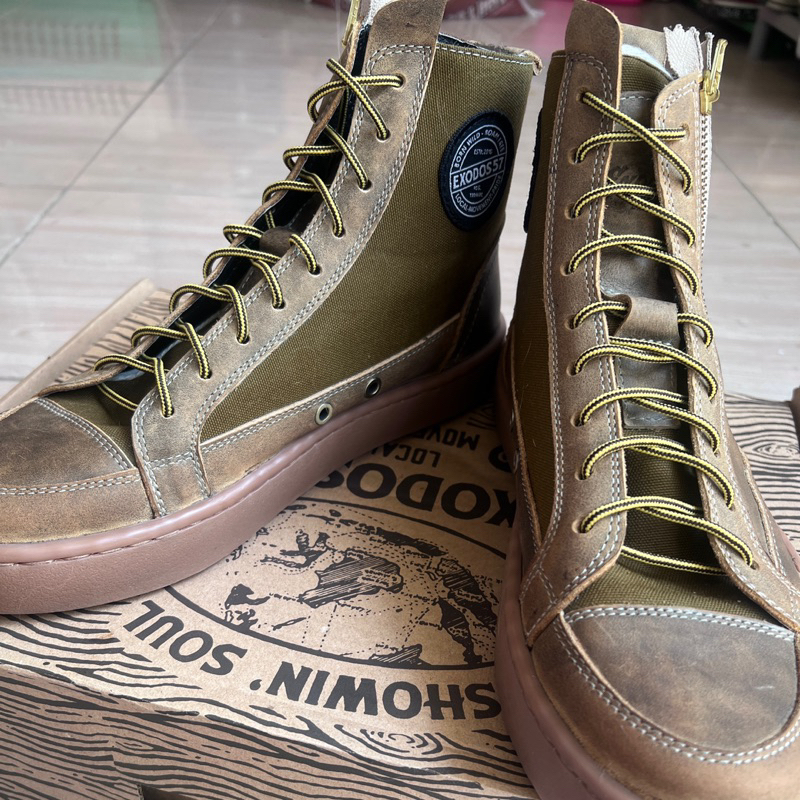 Exodos57 x Dalbofest Samsara Olive Limited Edition Sepatu Pria Semi Leather Original