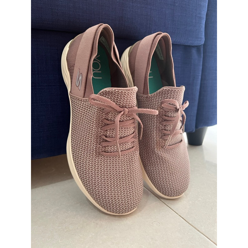 NEW Skechers by YOU size 39