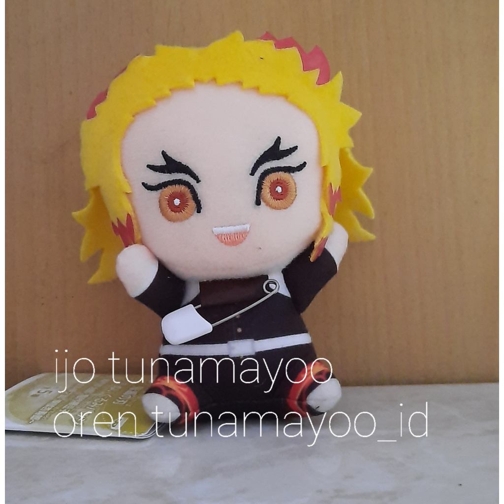 Kimetsu no Yaiba - Kyojuro Rengoku Badge Banpresto w/tag