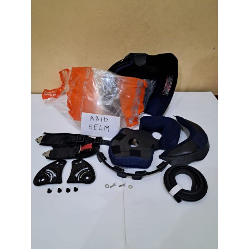 Busa helm ink centro dan kaca visor helm ink centro jet lis karet helm
