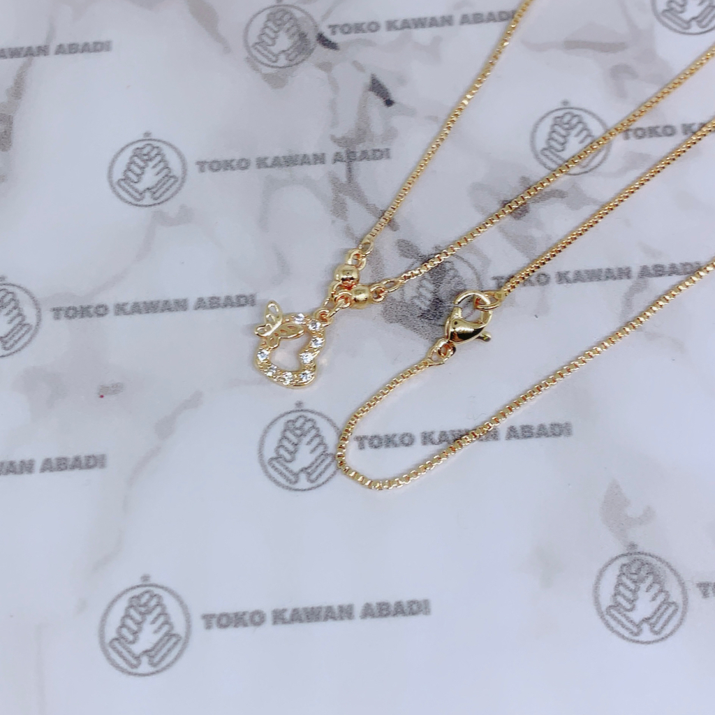 Xuping Gold Kalung Anak Perempuan Liontin Permata Kitty *18