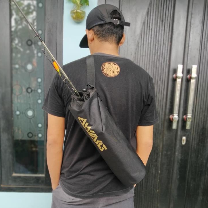 Tas pancing tabung  model serut untuk 1 joran dengan reel hitam polos cod sarung joran pancing koran