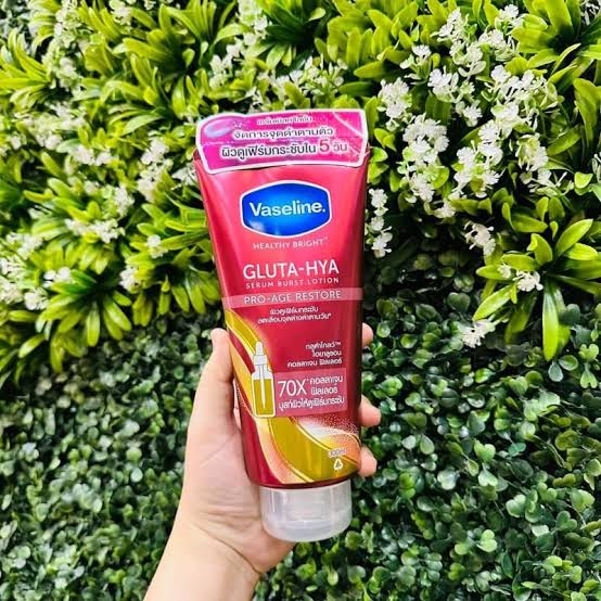 Vaseline Gluta Hya Pro Age Restore Serum Brust Lotion ORI THAILAND - Red - ProAge / Vaseline Thailand Merah