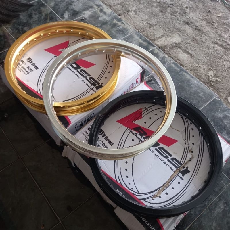 velk Rossy ring 17 gold black silver 160 185 215 pelk lingkaran roda rosi vrossi Rossi rosy