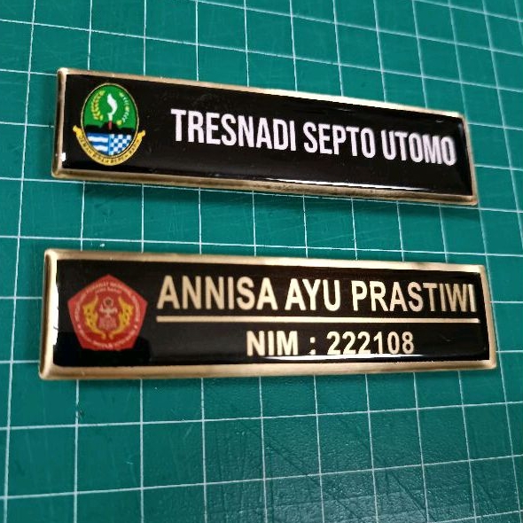 

Nametag papan nama dada kuningan magnet custom