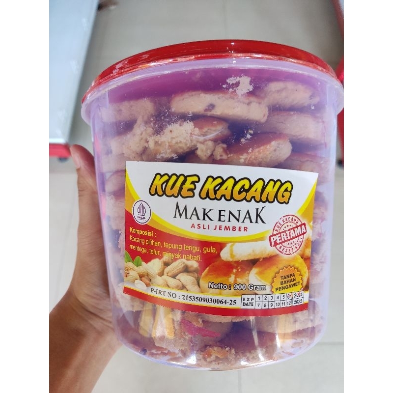 

Kue Kacang Mak Enak 900g toples