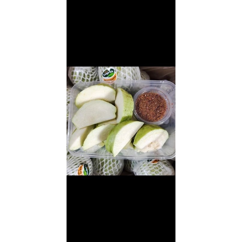 

Rujak jambu Cristal | pedas | pedas asin | pedas manis