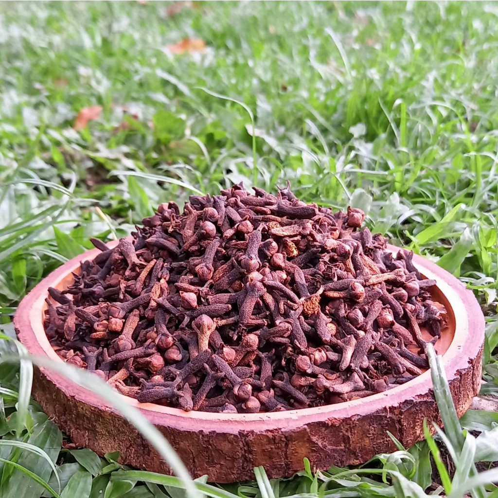 

Cengkeh Kering Rempah 250 gram