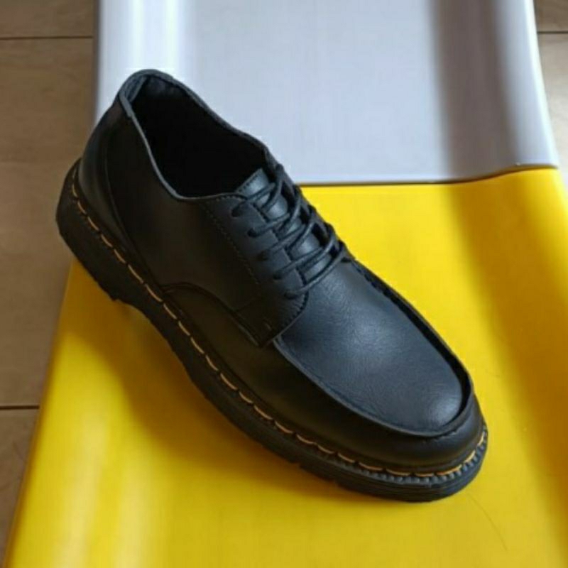 bungkusuku prime - Sepatu Formal Pria Pantofel Docmart Low Boots Kerja Casual Keren Kekinian