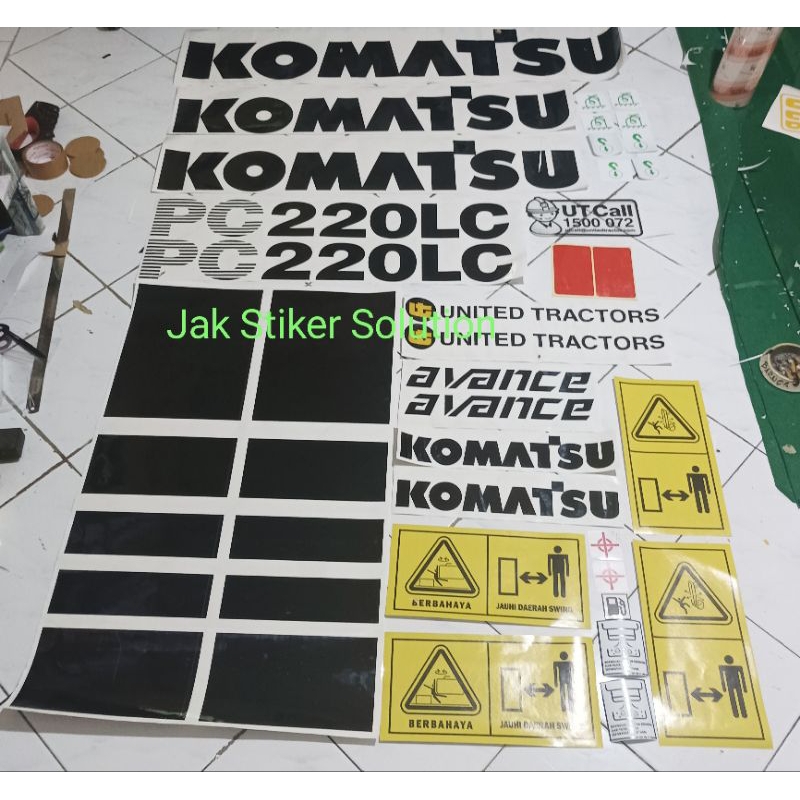 

Stiker Excavator Komatsu PC220Lc-7 Sticker alat Berat