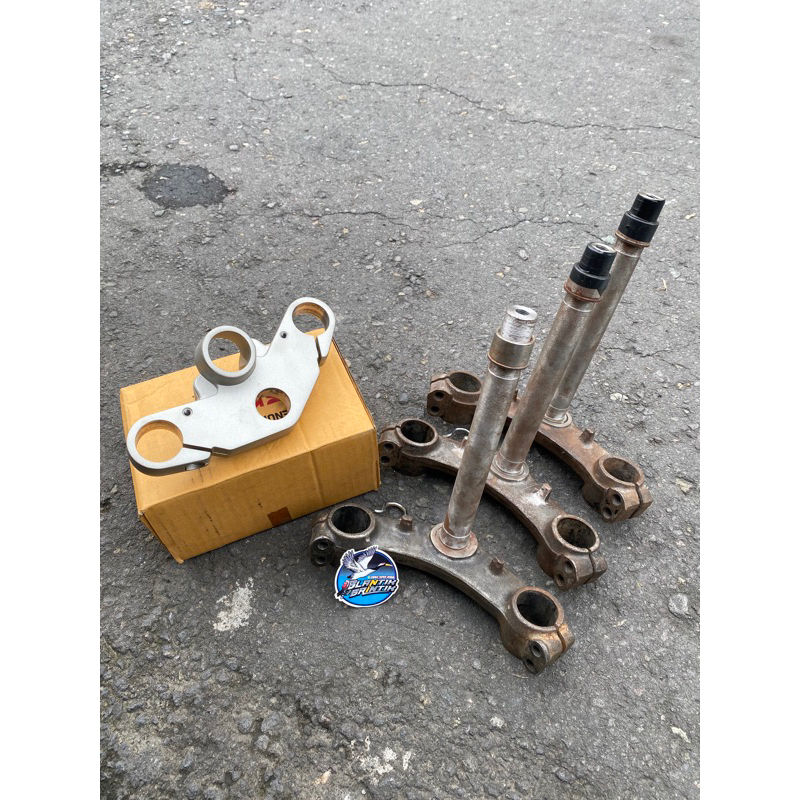 segitiga T ninja RR original bekas pnp cb gl mp tiger