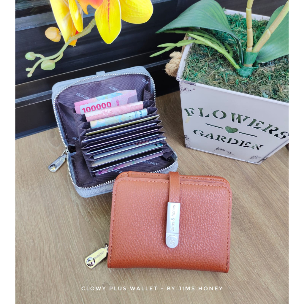 Clowy Wallet Plus Jims Honey Dompet Lipat Wanita