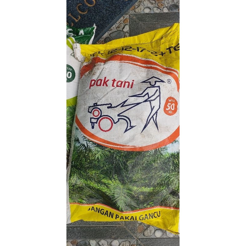 pupuk npk pak tani 12.12.17+2 te kemasan 50kg