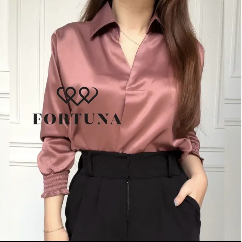 (Preloved) Ruby Satin Top / Kemeja Satin / Blouse Satin Fortuna
