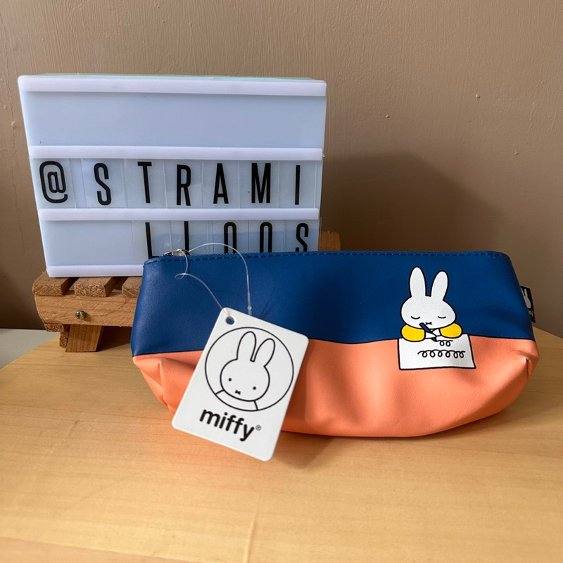 

TEMPAT PENSIL PENCIL CASE MIFFY RABBIT ORIGAL MERCIS BV
