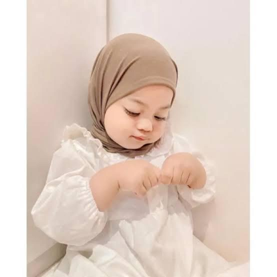 Jilbab / Hijab Segitiga Instan Anak &amp; Bayi / hijab Instan / Segitiga Instan anak &amp; bayi Jersey &amp; diamond crepe / Hijab Anak  &amp; BayiMurah