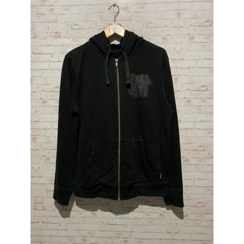 ZipHoodie UNDEFEATED