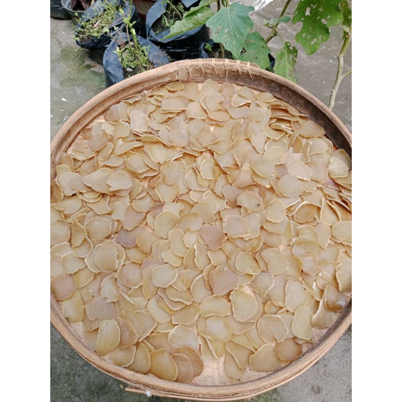 

Krecek/Krupuk bawang mentah endulita