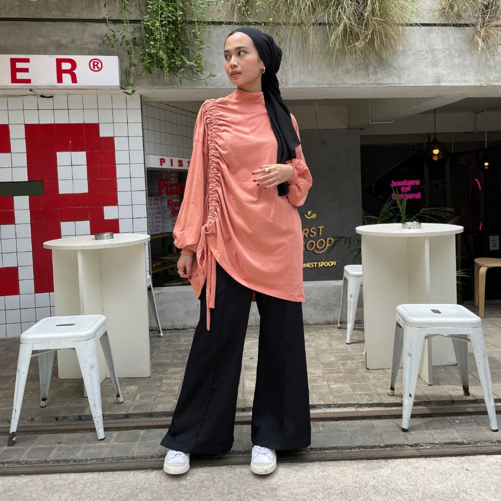 Agni - [ Major Defect ] Mika Tee Peach - T-Shirt (Kaos) Wanita Peach