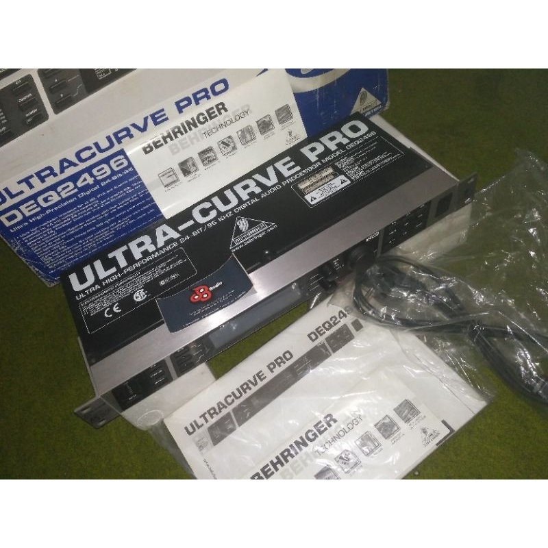 ULTRA CURVE PRO DEQ 2496 BEHRINGER (EQUALIZER DIGITAL)