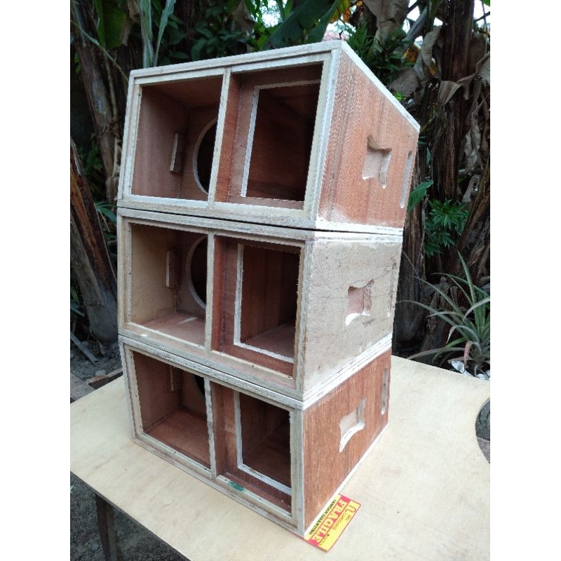 (Harga Per Box) BOX SPEAKER MIDLE 6 INCH SINGLE + LUBANG CORONG 19,5 x 15,5