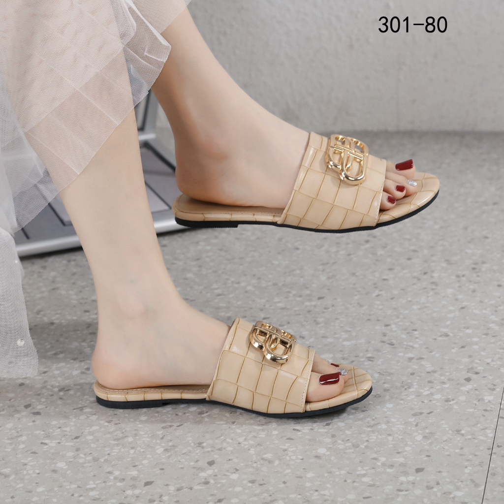 B 301-80 Sandal