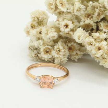 Cincin RG Morganite Collection RI221114 SDW Gold 18K