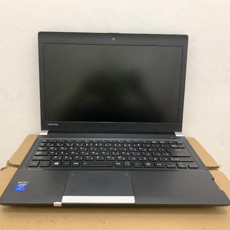 Laptop-Murah-Toshiba Dynabook-R734-Corei3Gen4-Ram4G-HDD320GB-Kamera-DVD-Design-Gaming-Slim-Win10-Siap Pakai