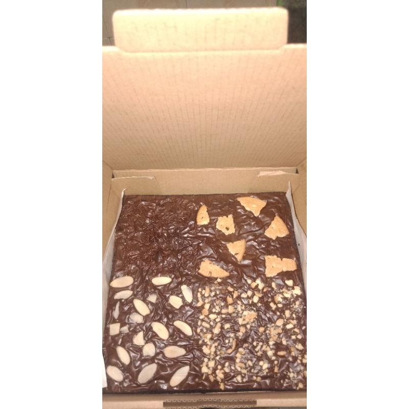 

Fudgy Brownies 20x20 cm