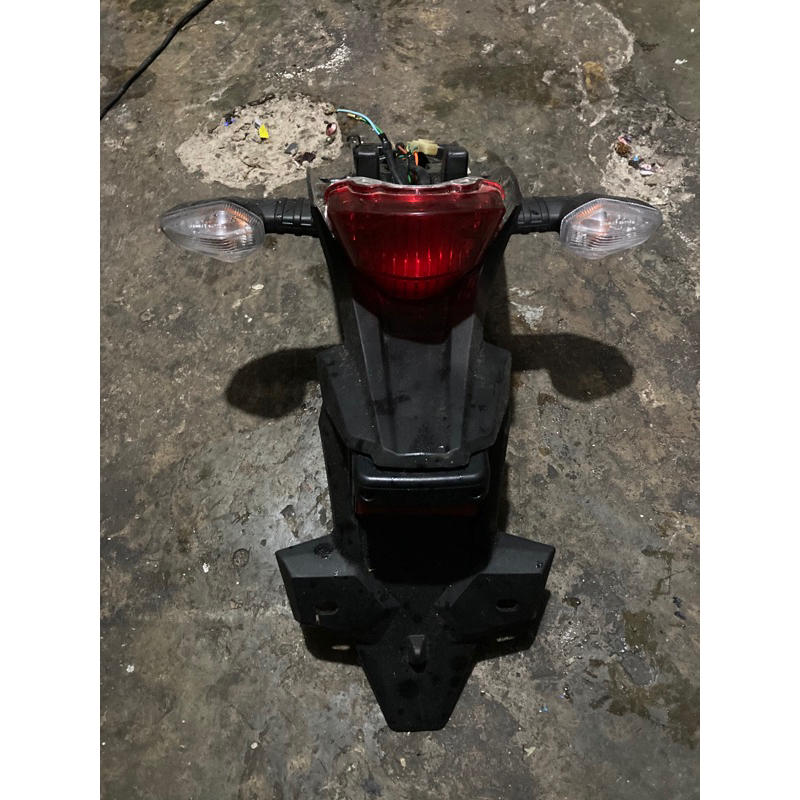 spakbor belakang crf ori