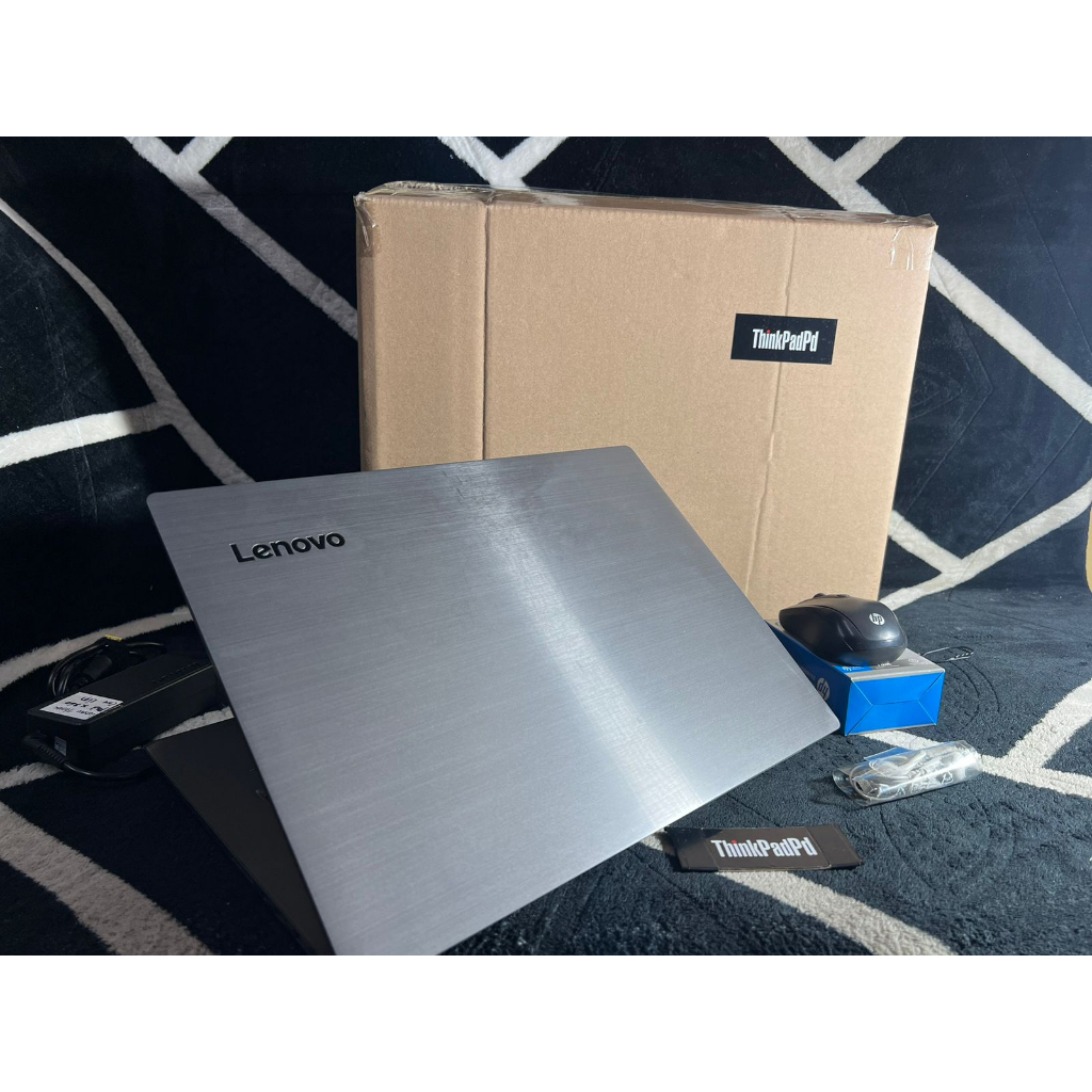 Laptop Lenovo Ideapad V330 Core i5 8250U SSD FullHD Murah