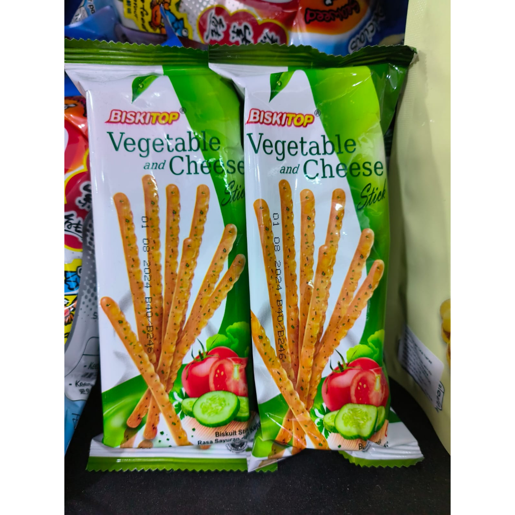 

BISKITOP - VEGETABLE STICK 50g Biskuit Anak Dewasa Enak Renyah Biscuit Stik Rasa Sayuran Keju