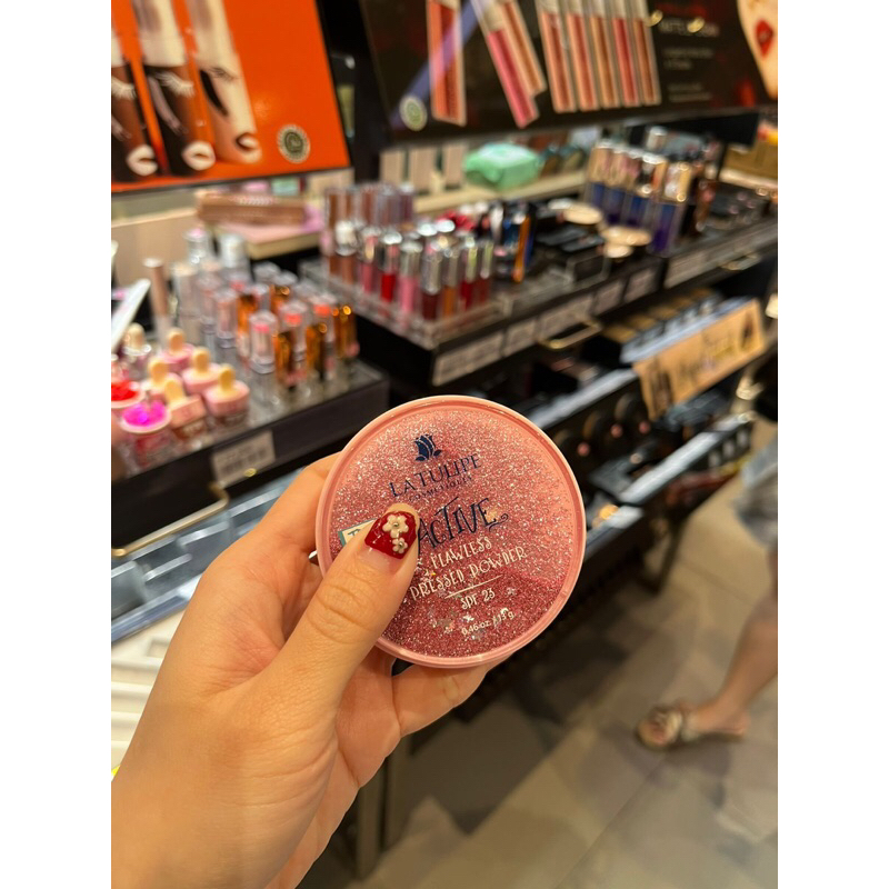 bedak padat compact powder LA TULIPE