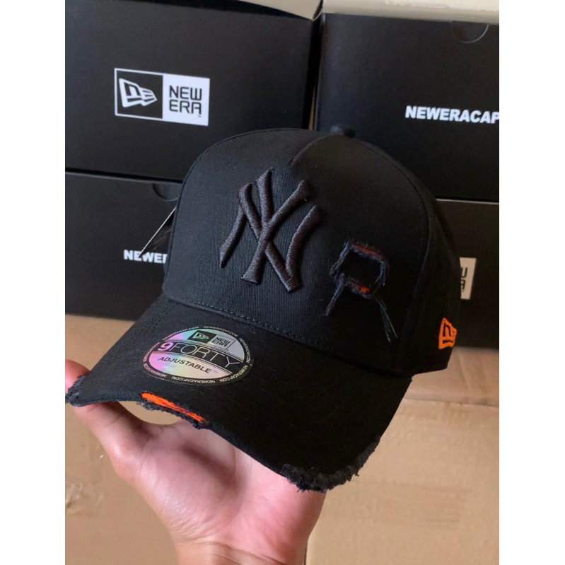 Topi Baseball NY Hitam Model Sobek Premium New Era Cap
