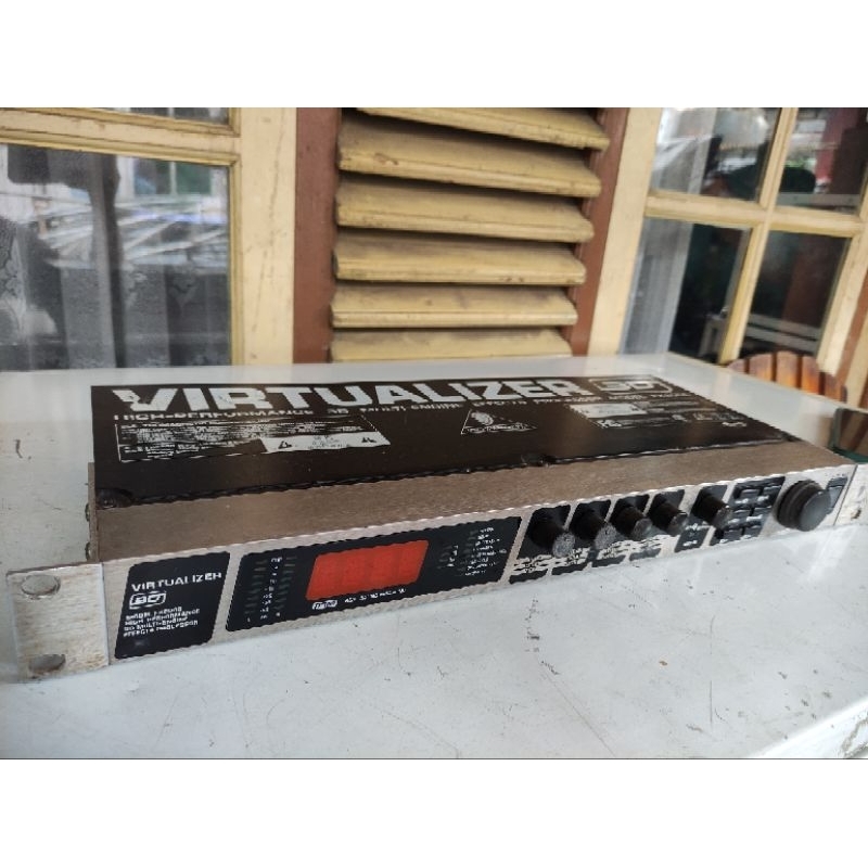 virtualizer 3d behringer fx2000 1603