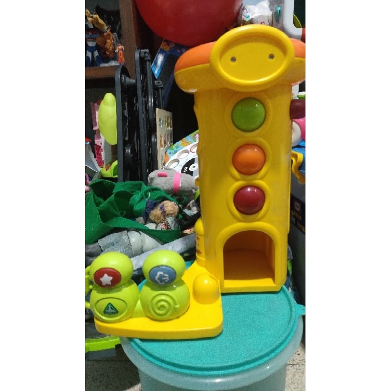 mainan hellipad elc whizz world