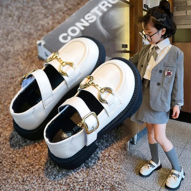 Sepatu loafers anak perempuan lucu Sepatu pesta anak motif  kancing cantik Sepatu docmart anak perem