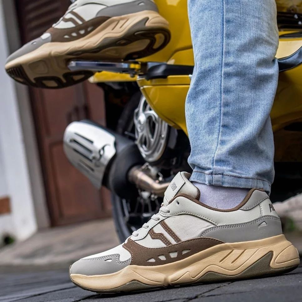 Sepatu Sneakers Casual Keren Pria Wanita Kekinian Piero Ergo Original Lite Beige Sand & Black Grey