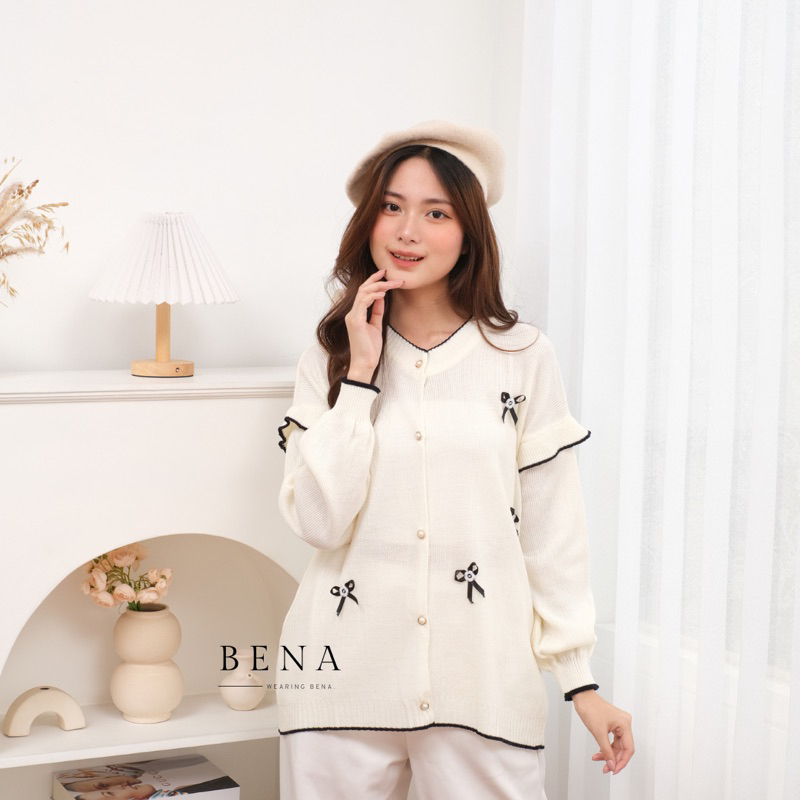 Poppy Cardigan - Wearing BENA (READY)