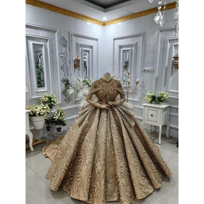 GAUN BARBIE GOLD MEWAH