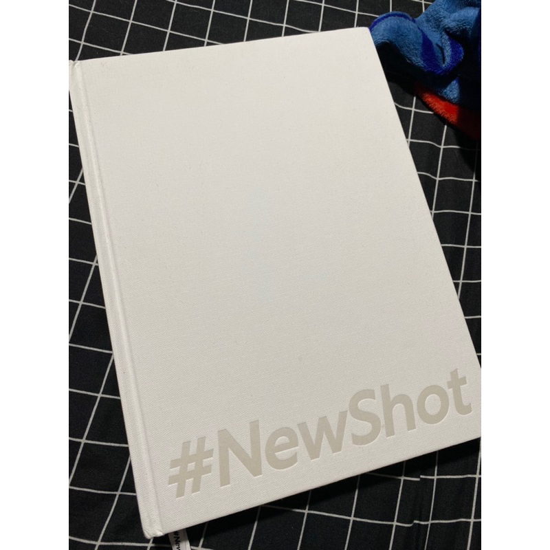 NEWSHOT 스물넷 ; PHOTOBOOK ONLY