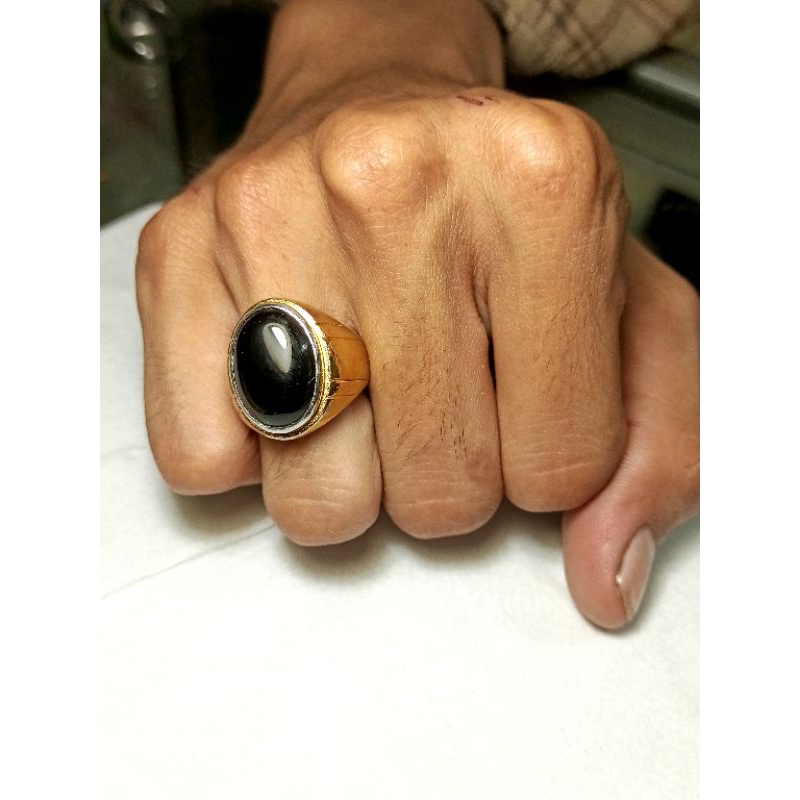 Cincin Batu Kecubung Tanduk hitam pekat