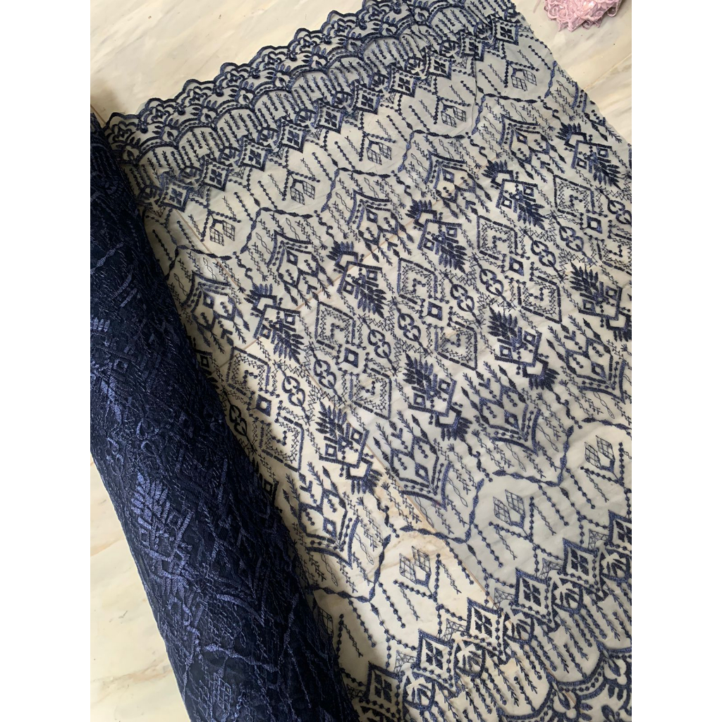 1/2 meter Kain Bahan Kebaya Brokat Brukat Tile Etnik Madeline Motif 3 Warna Biru Navy Dongker