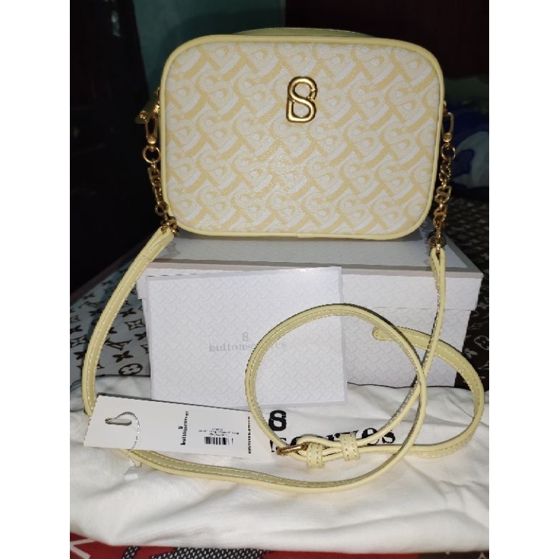 Buttonscarves Bimu Crossbody Bag