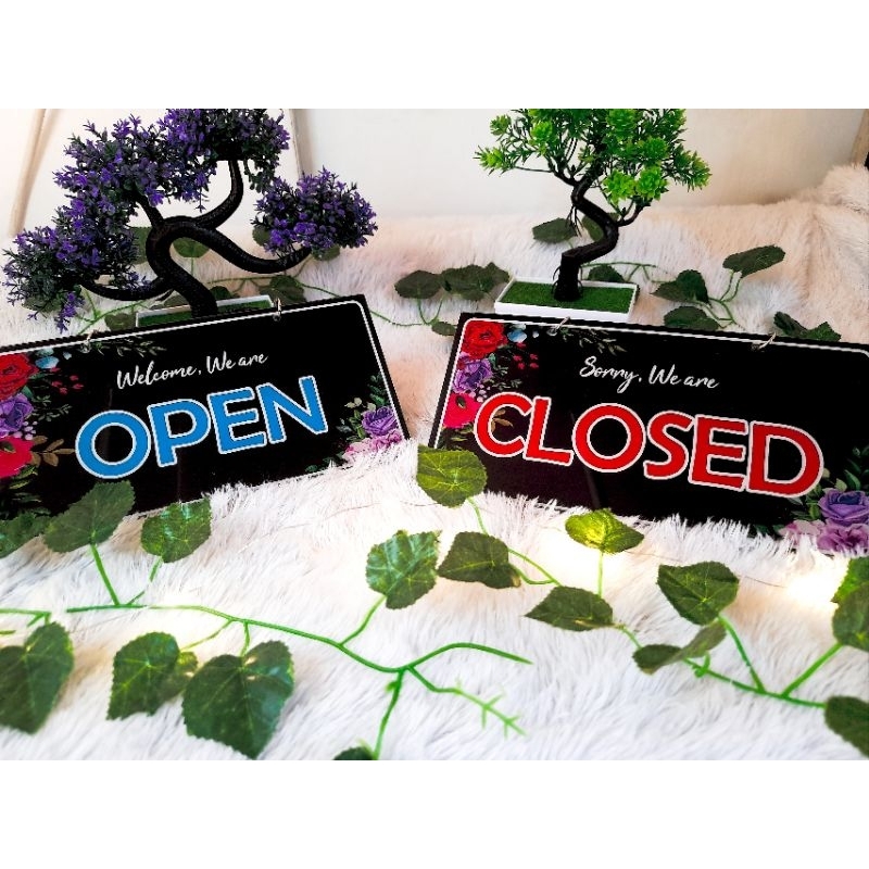 

Papan Buka Tutup akrilik / papan sign bisa custom gambar, ukuran 23x12cm