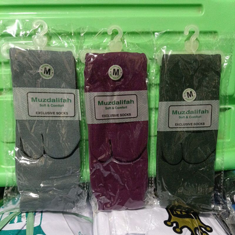 KAOS KAKI/KAOS KAKI JEMPOL MEREK MUSDALIFAH/KAOS KAKI PEREMPUAN